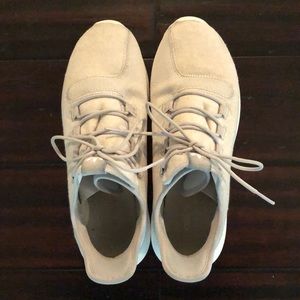 {Adidas} Tubular Shoes